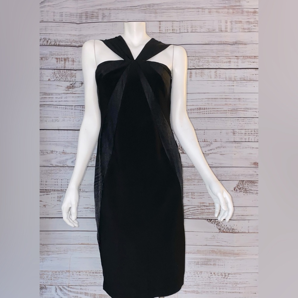 Adrianna Papell black halter midi cocktail dress with metallic shimmer size 6